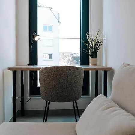 New Modern Near And Gare Lux Apartment *