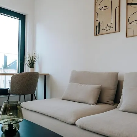 New Modern Near And Gare Lux